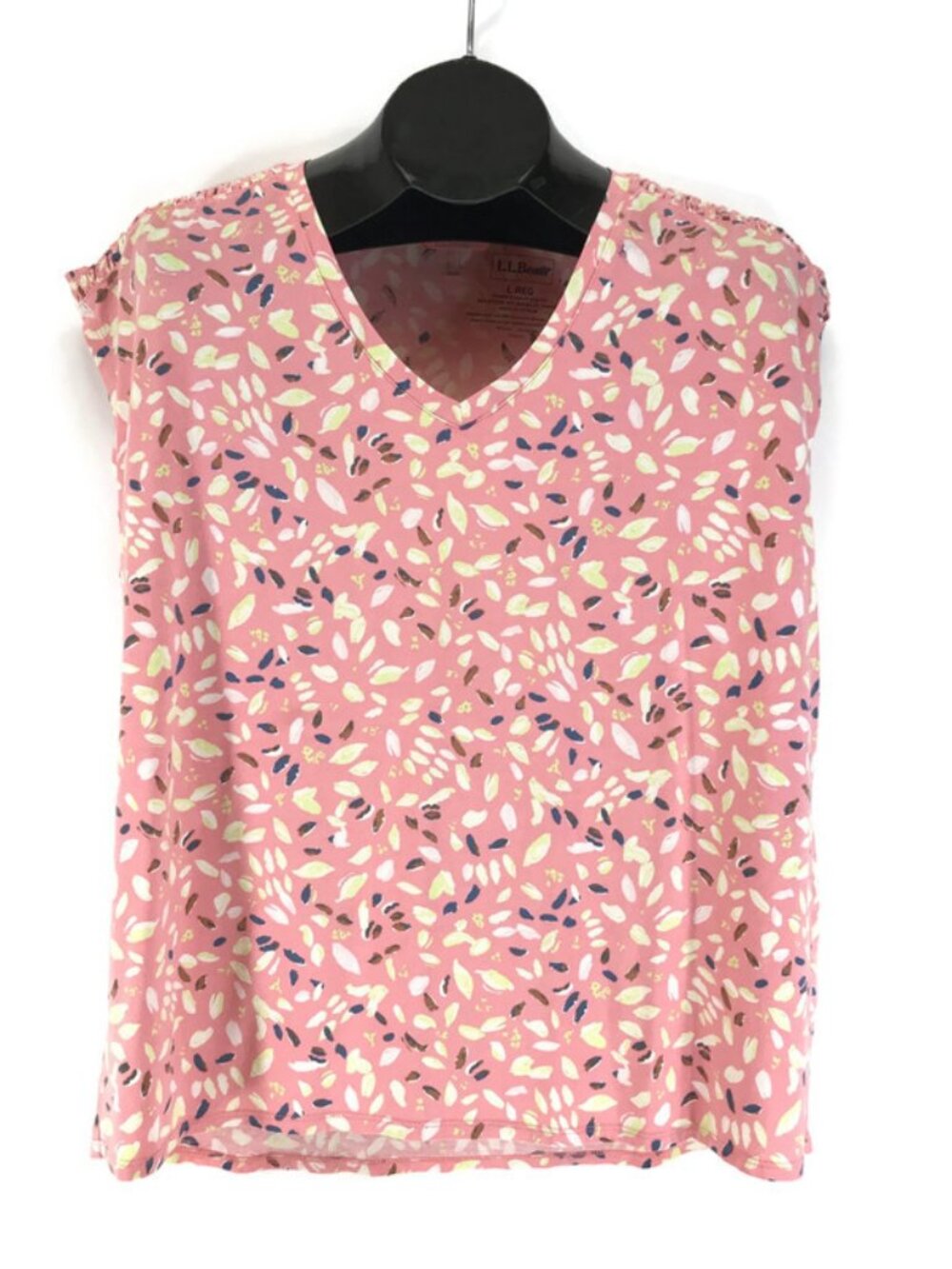L.L. Bean Beyond Soft Knit Short Sleeve V-Neck Tee Women's Large Pink Smocked